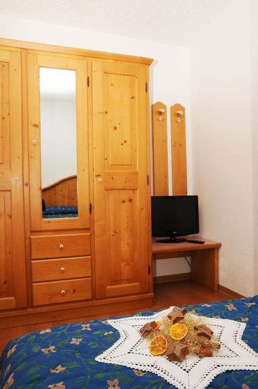 Residence Marisol Camere & Appartamenti - Mezzana Centre Номер фото