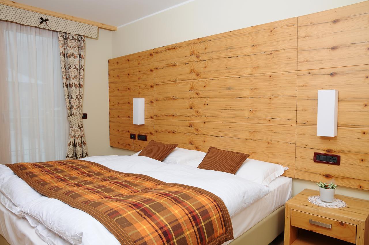 Residence Marisol Camere & Appartamenti - Mezzana Centre Екстер'єр фото