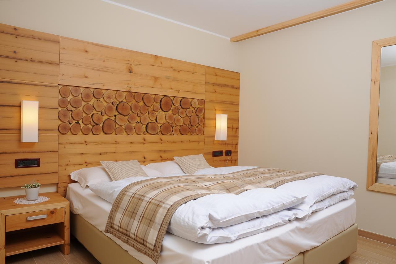 Residence Marisol Camere & Appartamenti - Mezzana Centre Екстер'єр фото